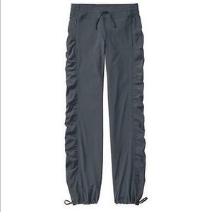 Athleta La Viva Pants